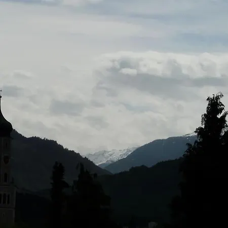 Kleine Feine In Toplage *