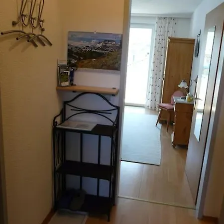 Kleine Feine In Toplage Блуденц